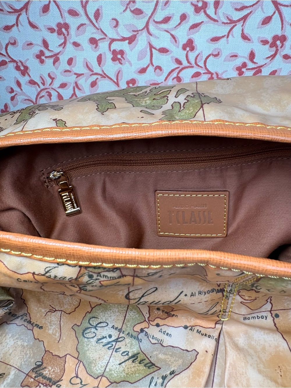 Alviero Martini Map-Print Crossbody in Tan and Brown - Picture 2 of 8